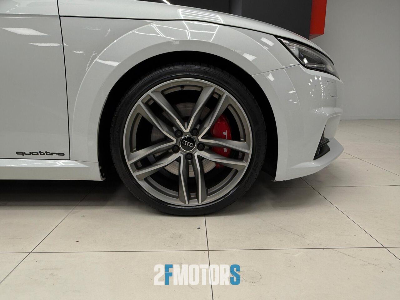 Audi TT TTS Roadster 2.0 TFSI 310 CV quattro S tronic
