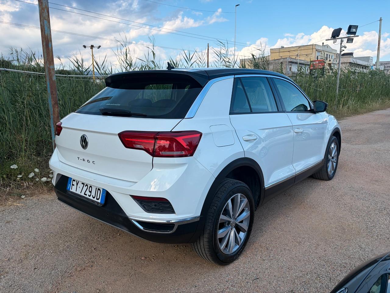 VOLKSWAGEN T-ROC 1.6 TDI 116CV 10/2019 150.000 KM GARANTITA