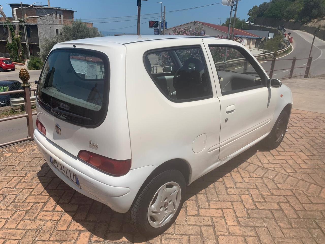 Fiat 600 1.1 Active