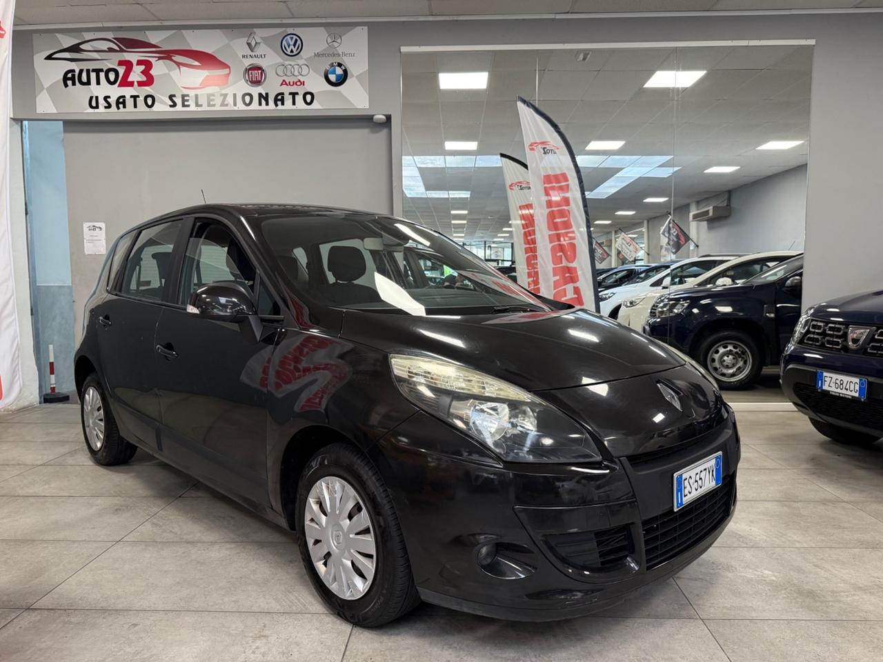 Renault Scenic Scénic X-Mod 1.5 dCi Confort 105CV