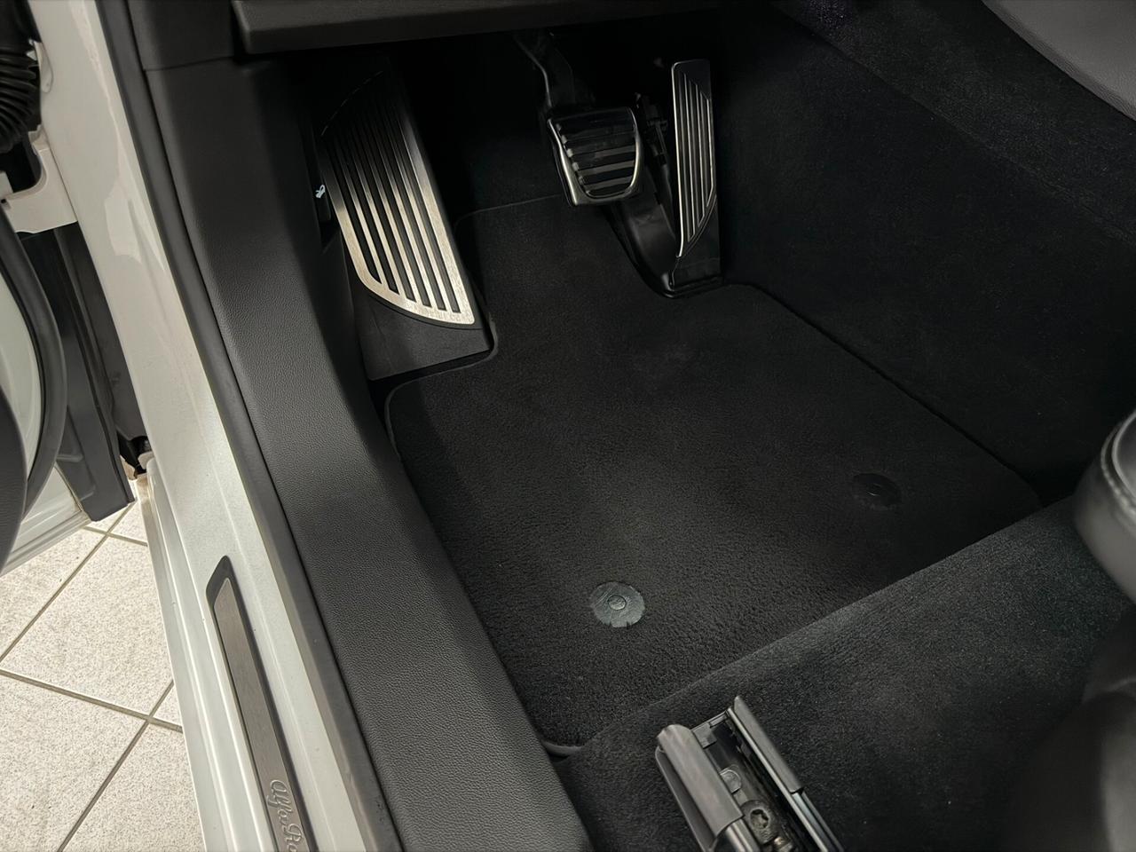 Alfa Romeo Stelvio 2.2 TD 210CV VELOCE Ti Q4 CARBONIO ALCANTARA PELLE