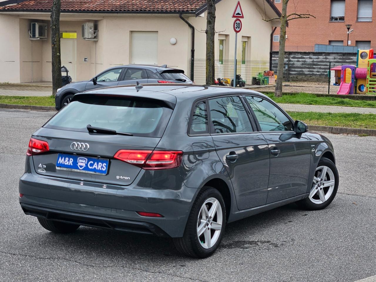 Audi A3 SPB 1.4 TFSI g-tron Sport Xenon/ Navi E6B