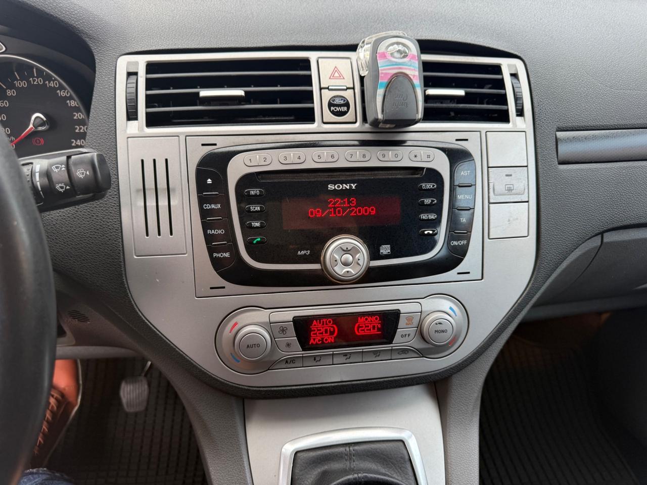 Ford Kuga 2.0 TDCi 136 CV 4WD Titanium DPF