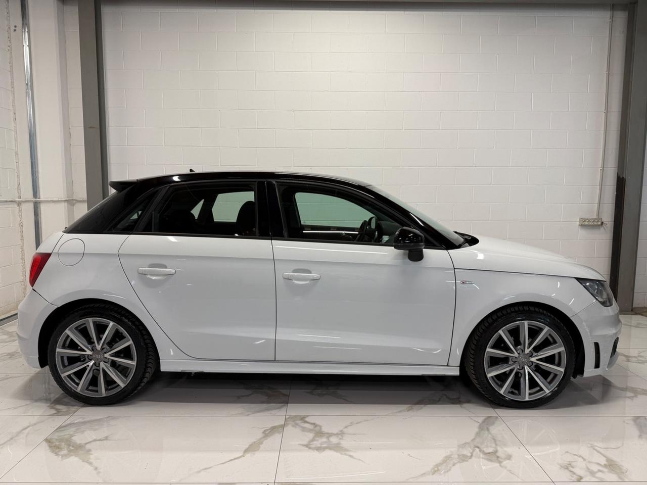 Audi A1 SPB 1.2 TFSI Admired sLine