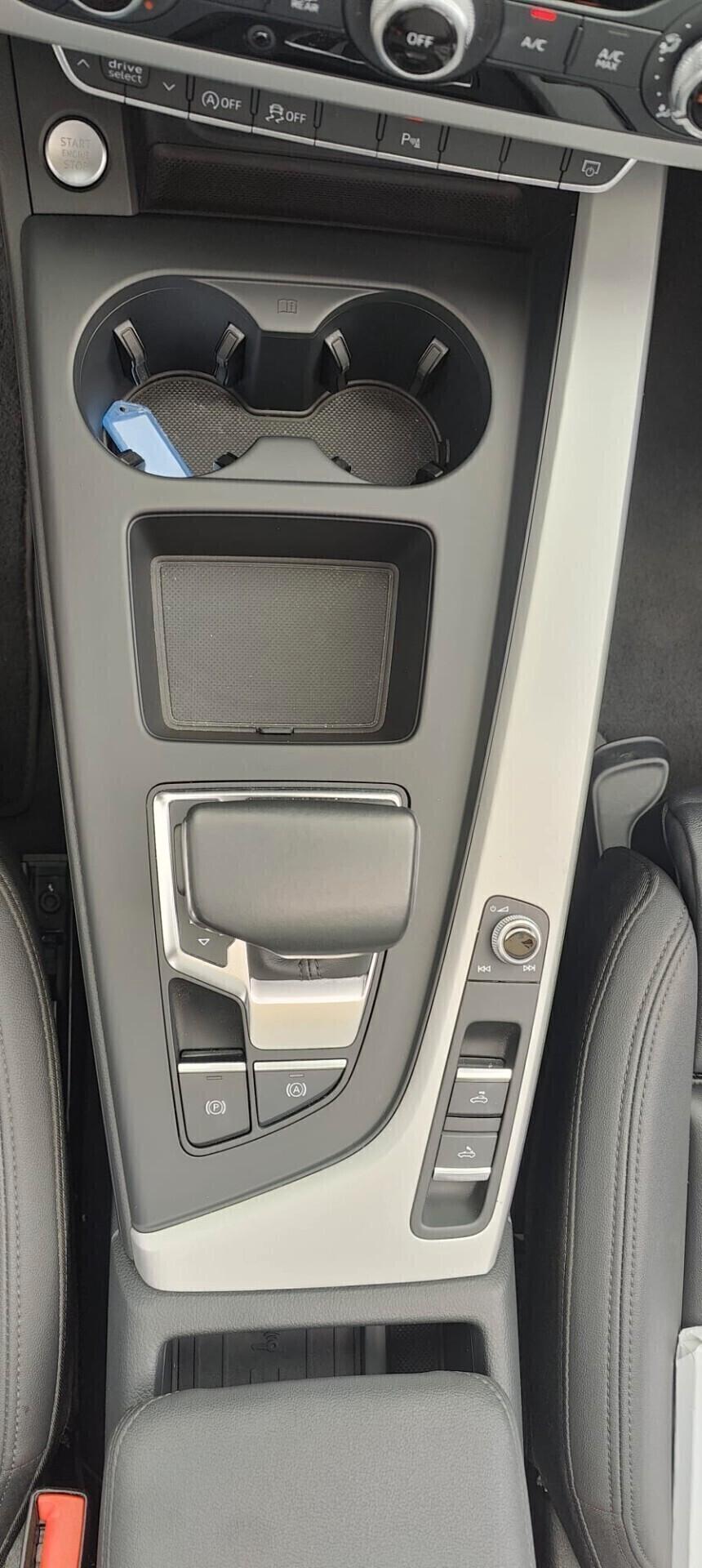 Audi A5 Cabrio 40 TFSI S tronic Business Advanced