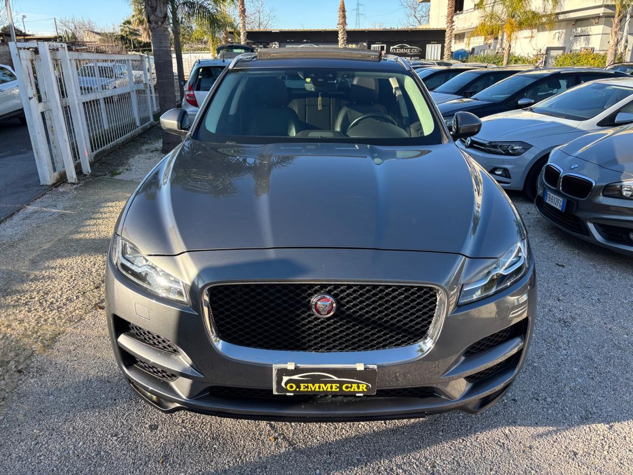 JAGUAR F-PACE 2.0 D 240CV TETTO APRIBILE FULL