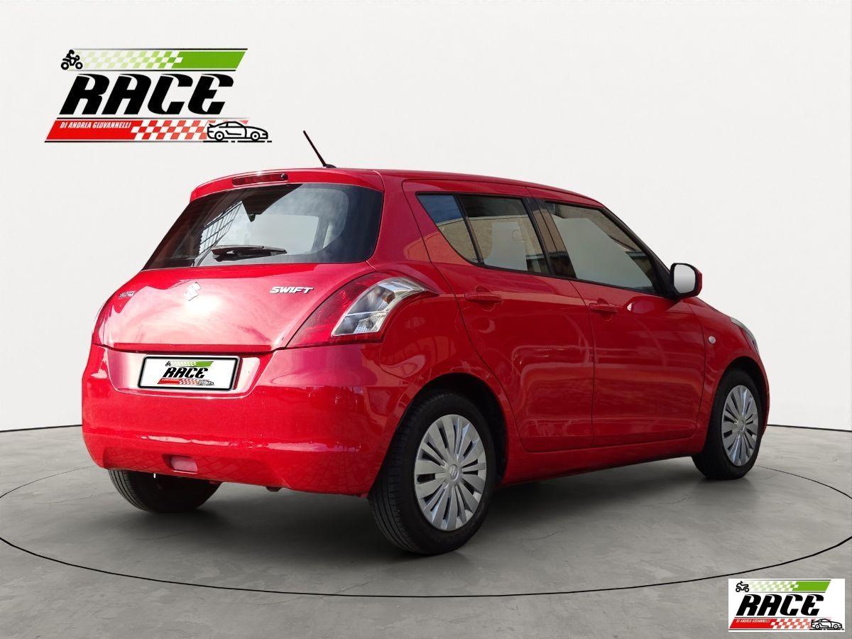 SUZUKI - Swift - 1.2 VVT 5p. B-Top