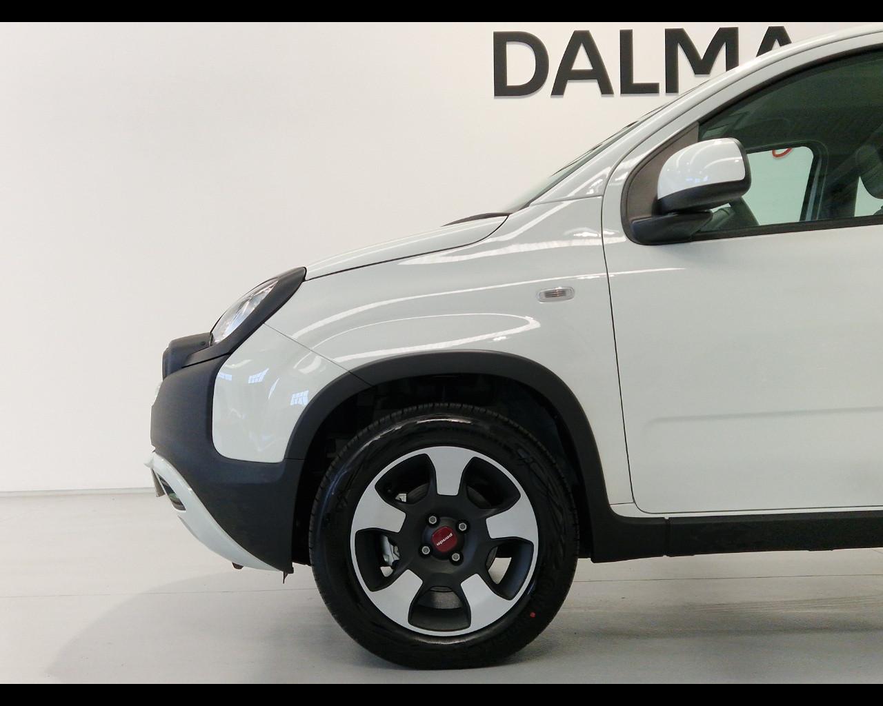 FIAT Panda III 2021 Cross - Panda 1.0 firefly hybrid Cross s&s 70cv 5p.ti