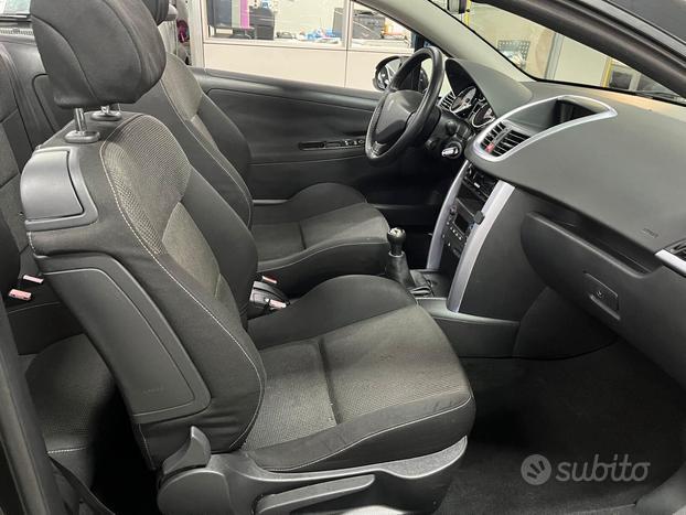 Peugeot 207 CC 1.6 Hdi cabrio dai bassi consumi!