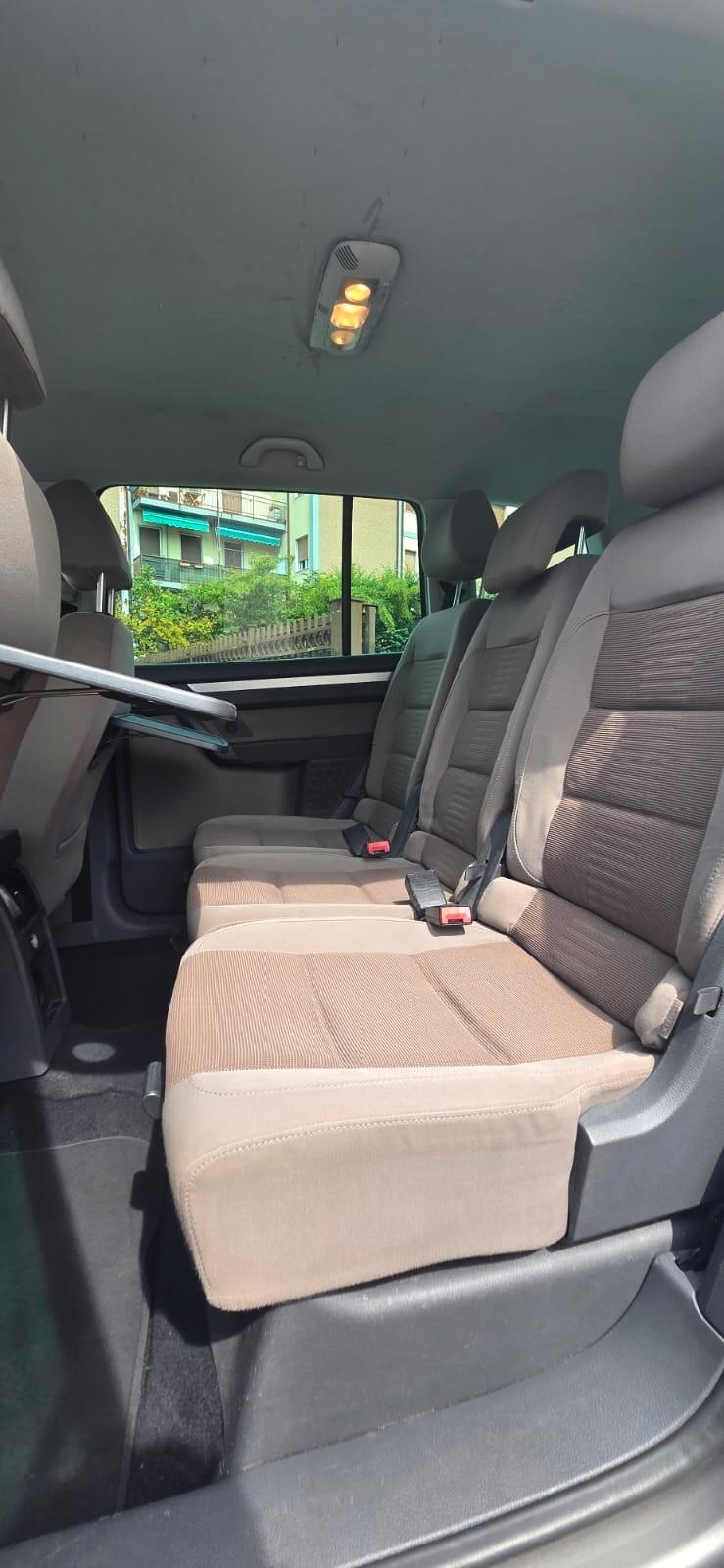 Volkswagen Touran 2.0 16V TDI Highline