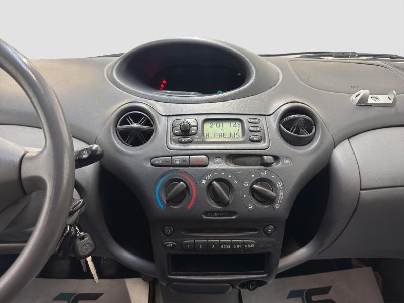 Toyota Yaris 5 Porte Yaris 5p 1.0 Sol my03