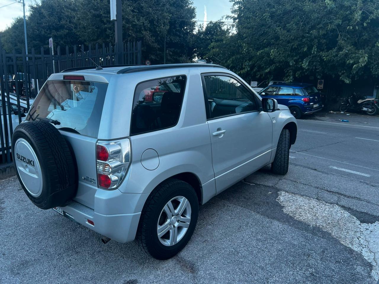 Suzuki Grand Vitara 1.9 DDiS 5 porte