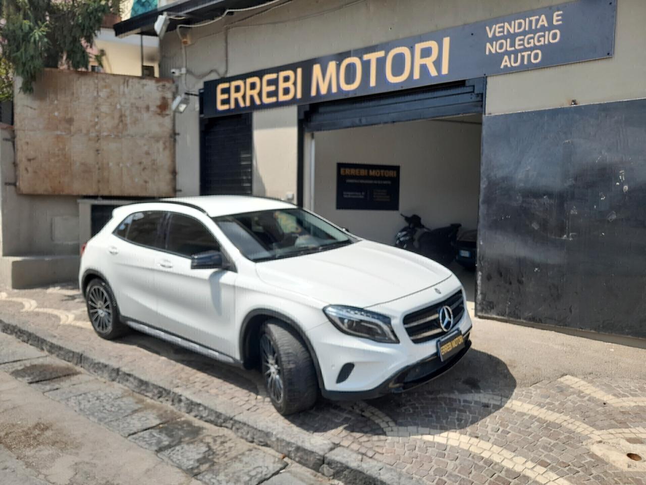Mercedes-benz GLA 180 d Automatic Premium