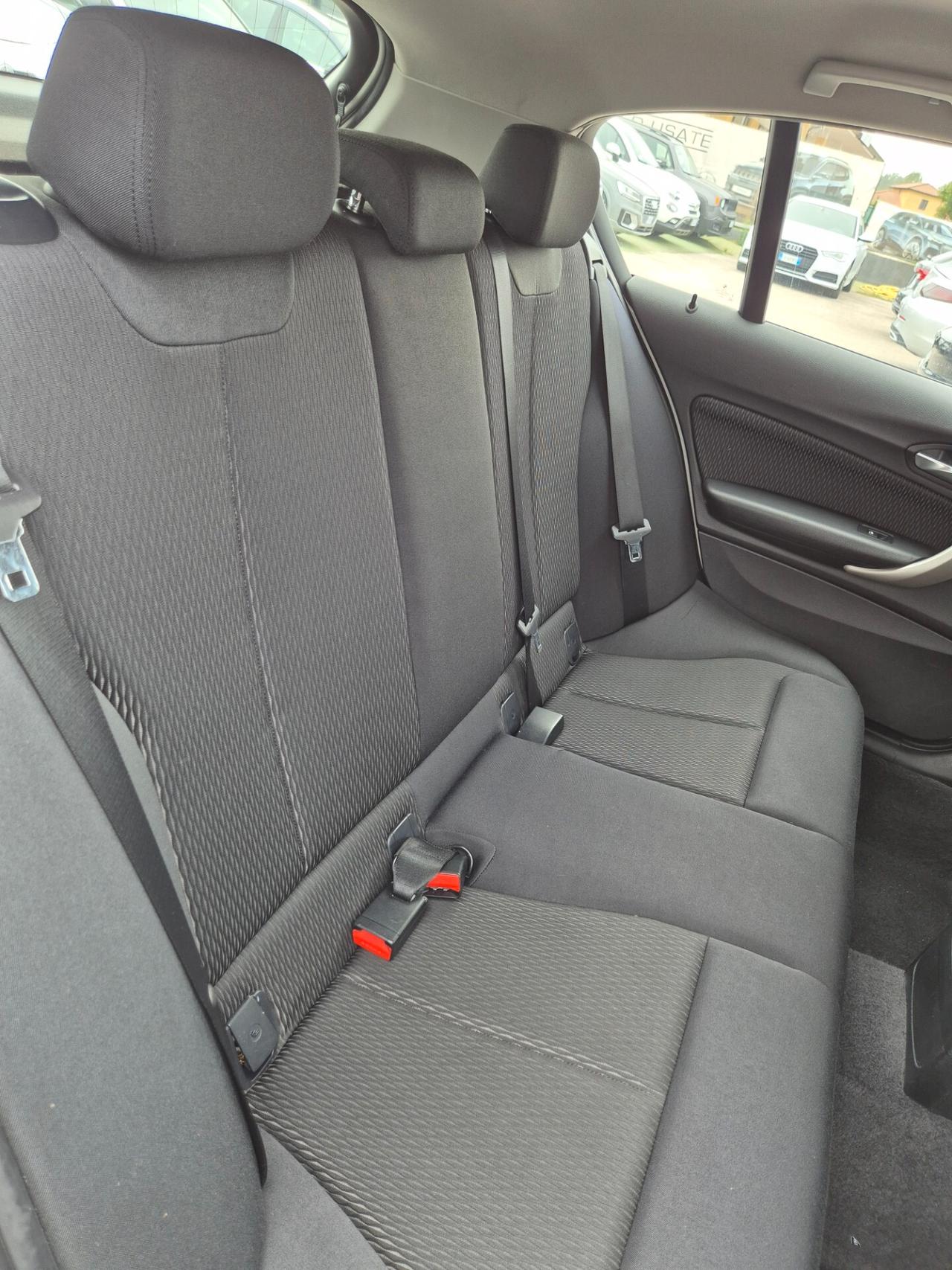 Bmw 114d 5p. Sport 2015