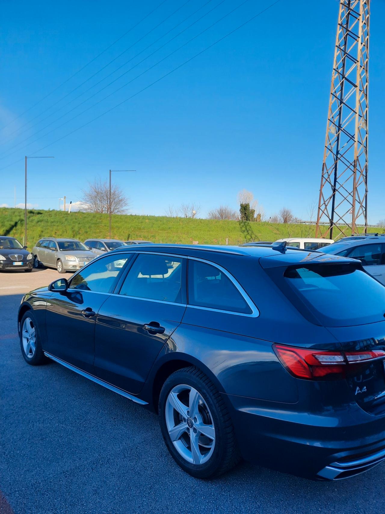Audi A4 Avant 35 TDI S tronic Sport cokpit radar