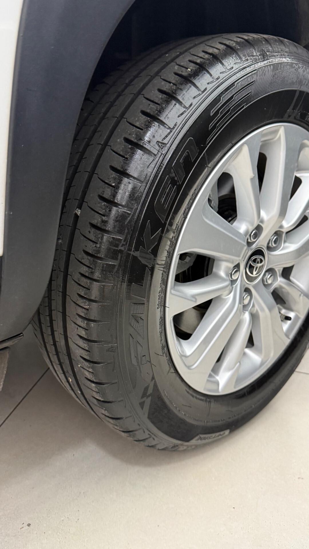 Toyota Yaris Cross 1.5 Hybrid 5p. E-CVT Business