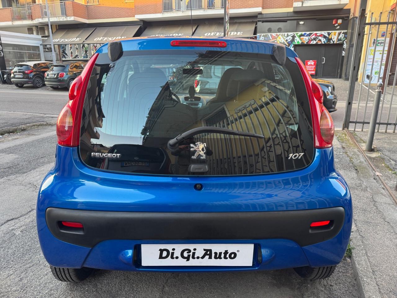 Peugeot 107 1.0 68CV 5p. Plaisir