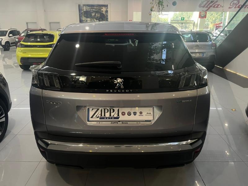 PEUGEOT 3008 Hybrid4 300 e-EAT8 Allure Pack