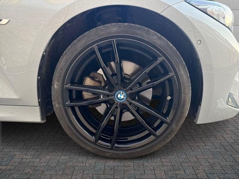 BMW Serie 3 320e Touring MSport auto