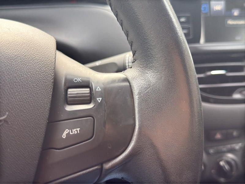 Peugeot 208 208 5p 1.2 PTech 82cv Active