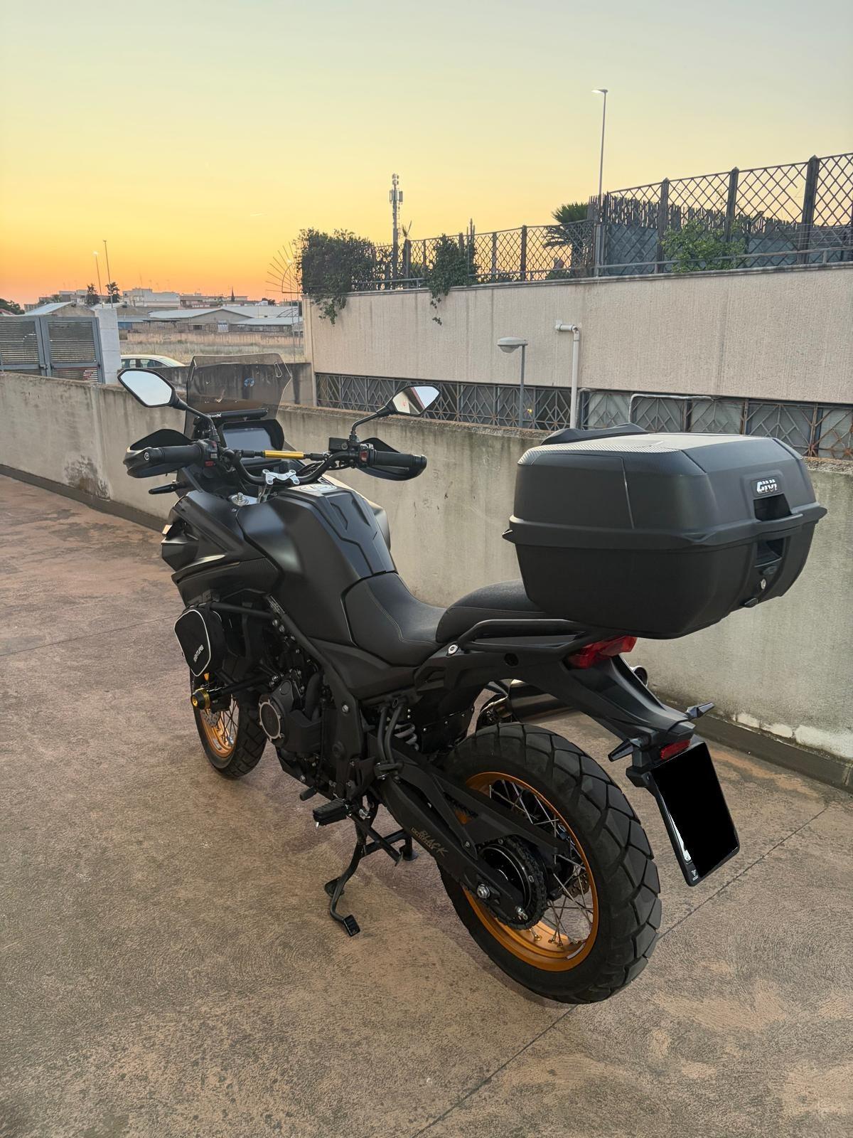 Voge Valico 525 DSX BLACK NIGHT