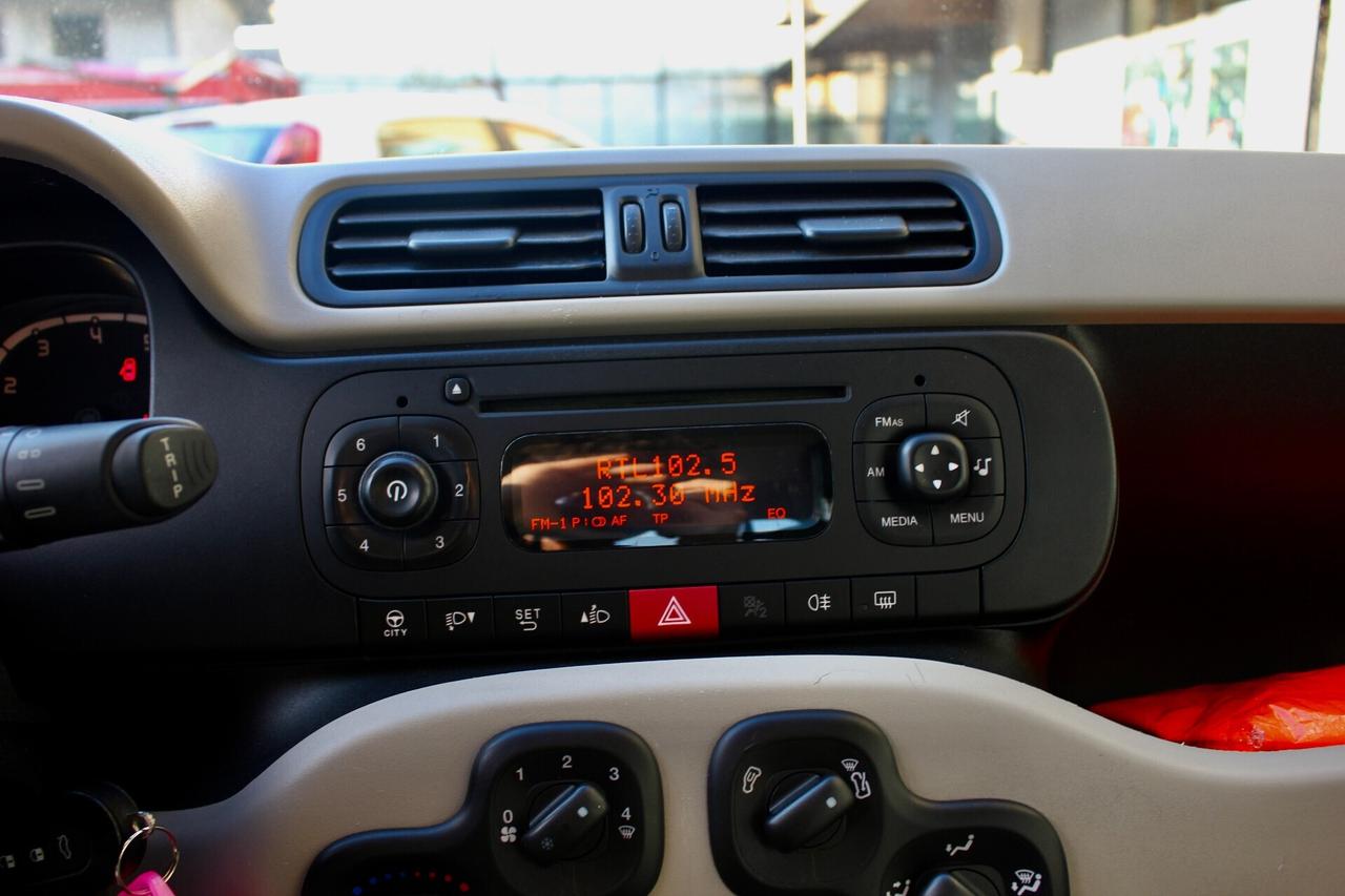 Fiat Panda 1.2 EASY PERFETTA PER NEOPATENTATI HILL HOLDER