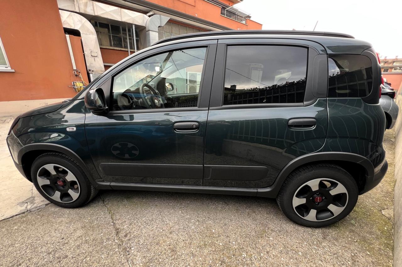 Fiat Panda 1.0 FireFly S&S Hybrid City Cross