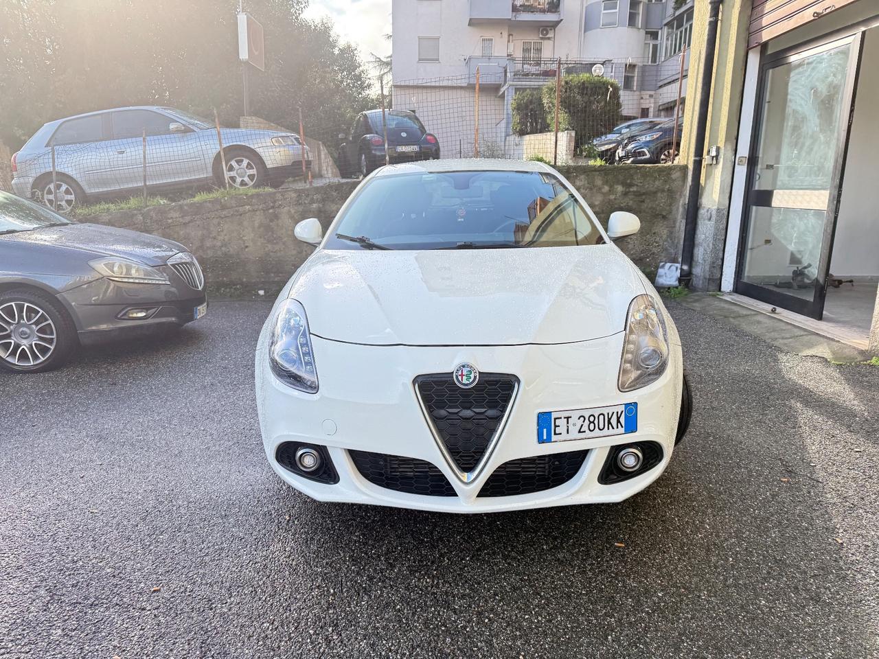 Alfa Romeo Giulietta 1.6 JTDm-2 105 CV Exclusive