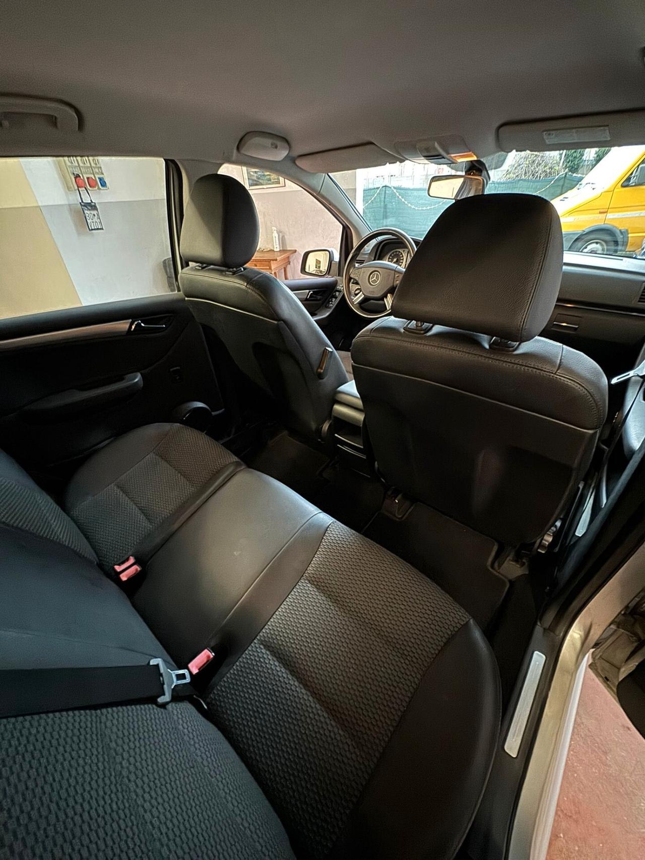 Mercedes-benz B 180 Per neopatentati