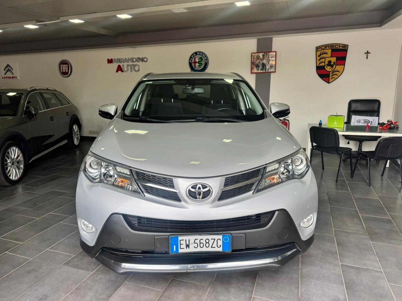 Toyota RAV4 2.0 D-4D 2WD 20°Anniversario