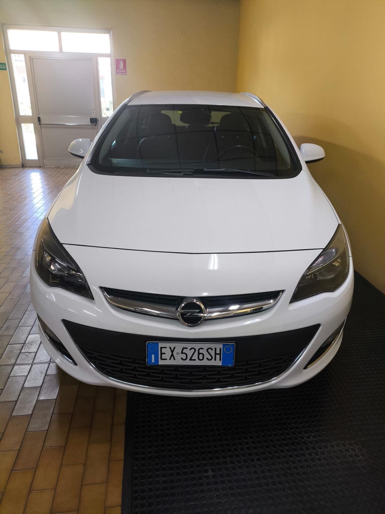 Opel Astra 2.0 CDTI 165CV Sports Tourer aut. Cosmo Fleet