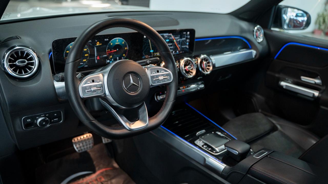 Mercedes-benz GLB 200 D PREMIUM PLUS AMG TETTO PACK LUCI XENO NAVI FULL OPTIONAL