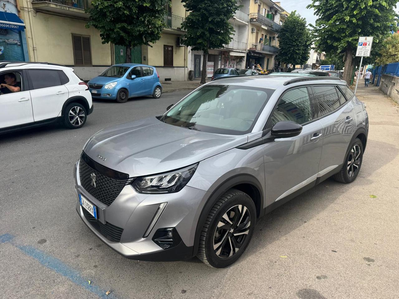 Peugeot 2008 BlueHDi 130 S&S EAT8 Allure