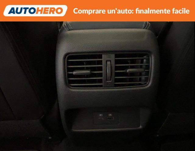 NISSAN Qashqai MHEV 158 CV Xtronic Tekna