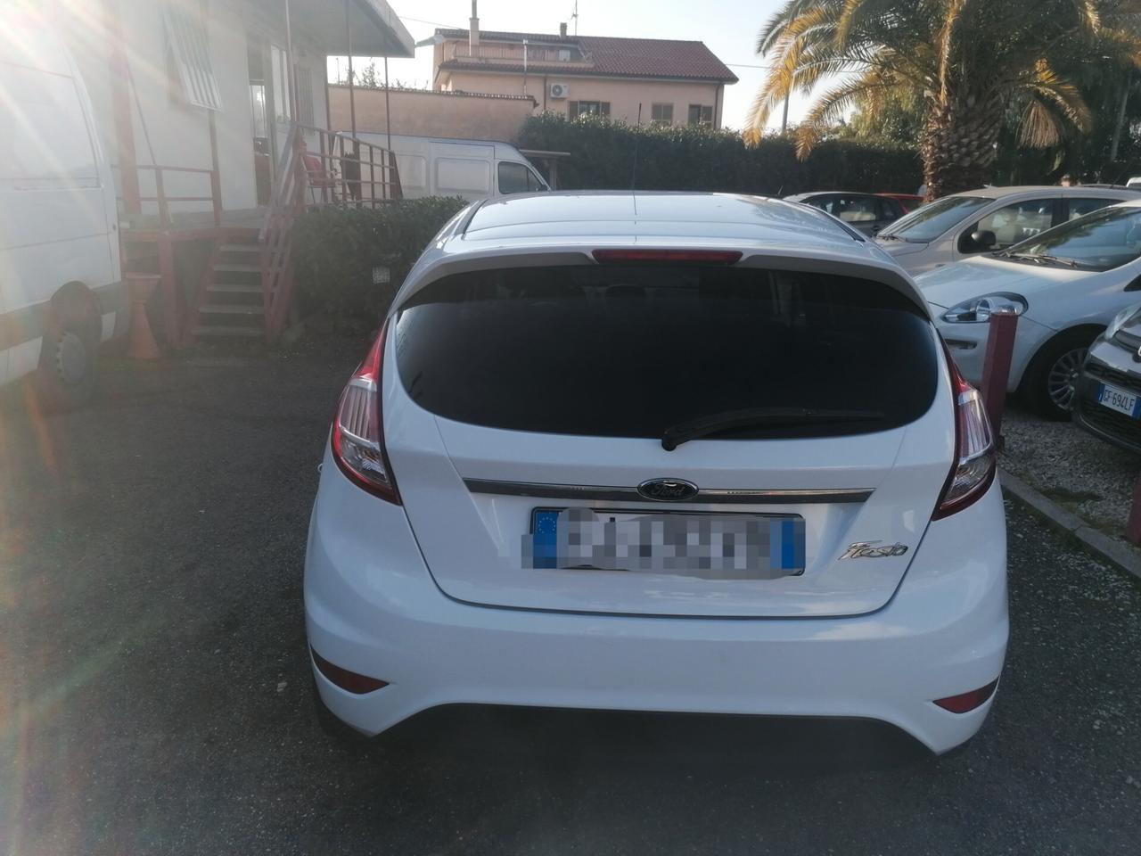 Ford Fiesta 1.5 TDCi 75CV 5 porte Business