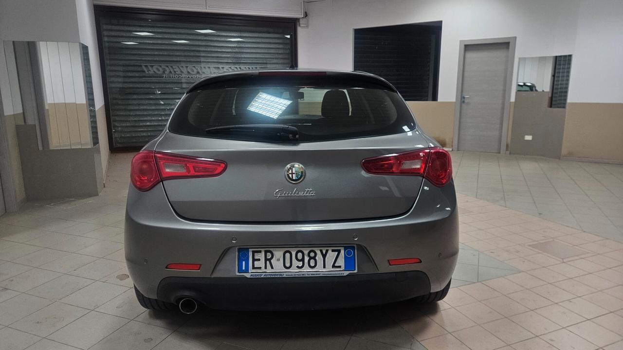 Alfa Romeo Giulietta 1.6 JTDm-2 105 CV Exclusive