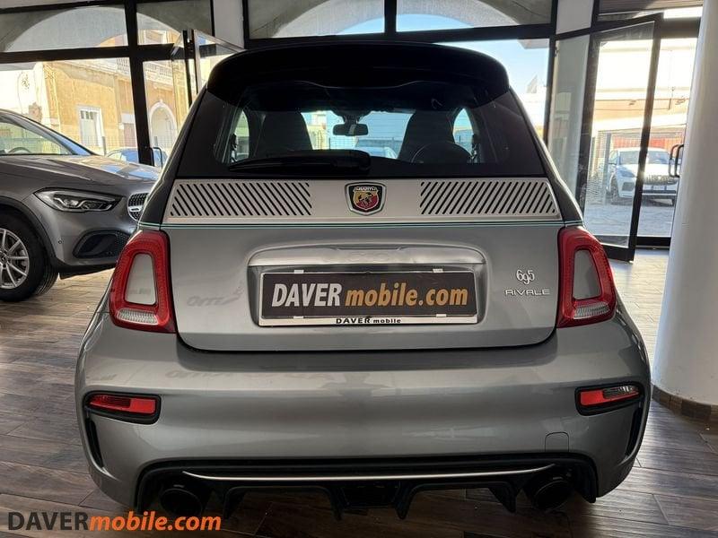 Abarth 695 695 1.4 Turbo T-Jet Rivale Special Ed.