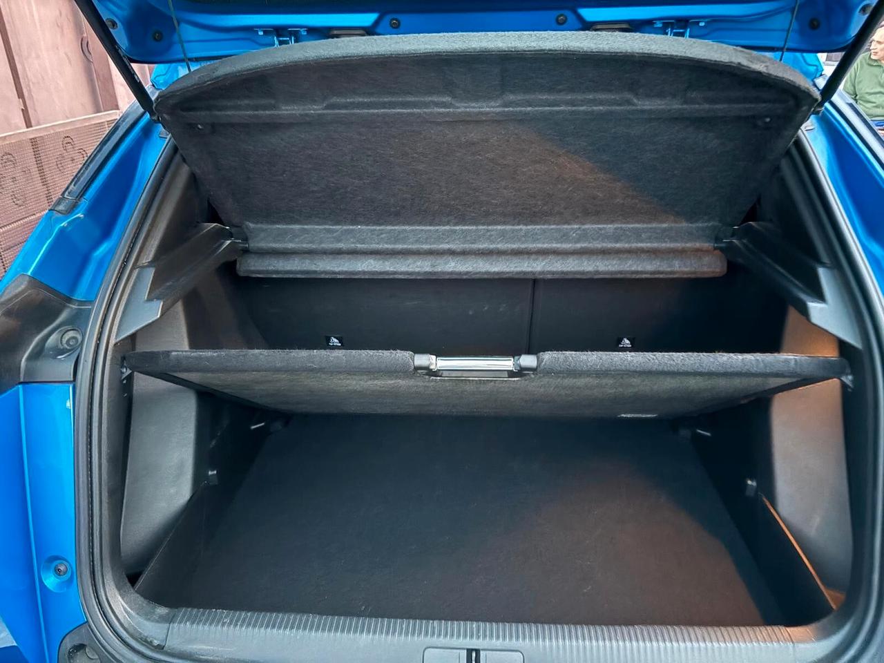 Peugeot 2008 PureTech 100 S&S Allure