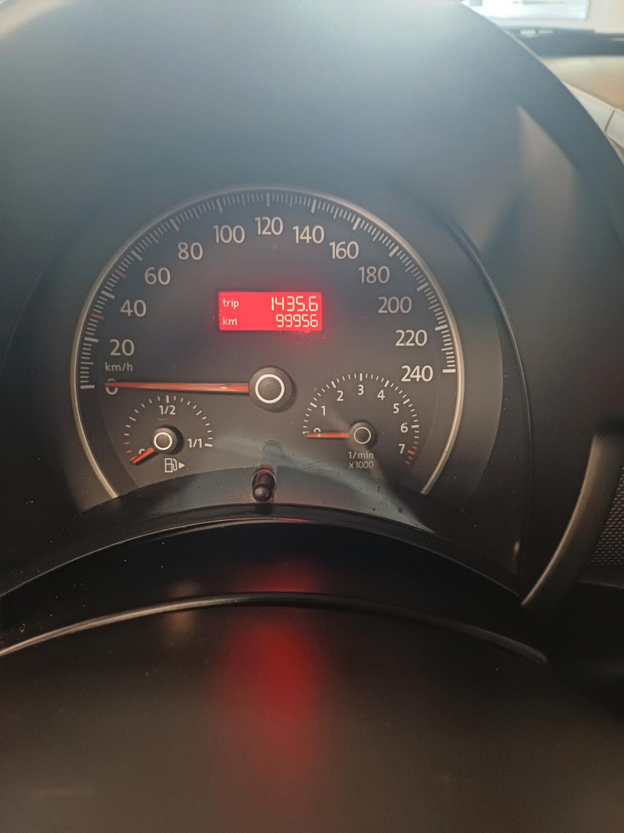 Volkswagen New Beetle 1.6 Cabrio NEOPATENTATI