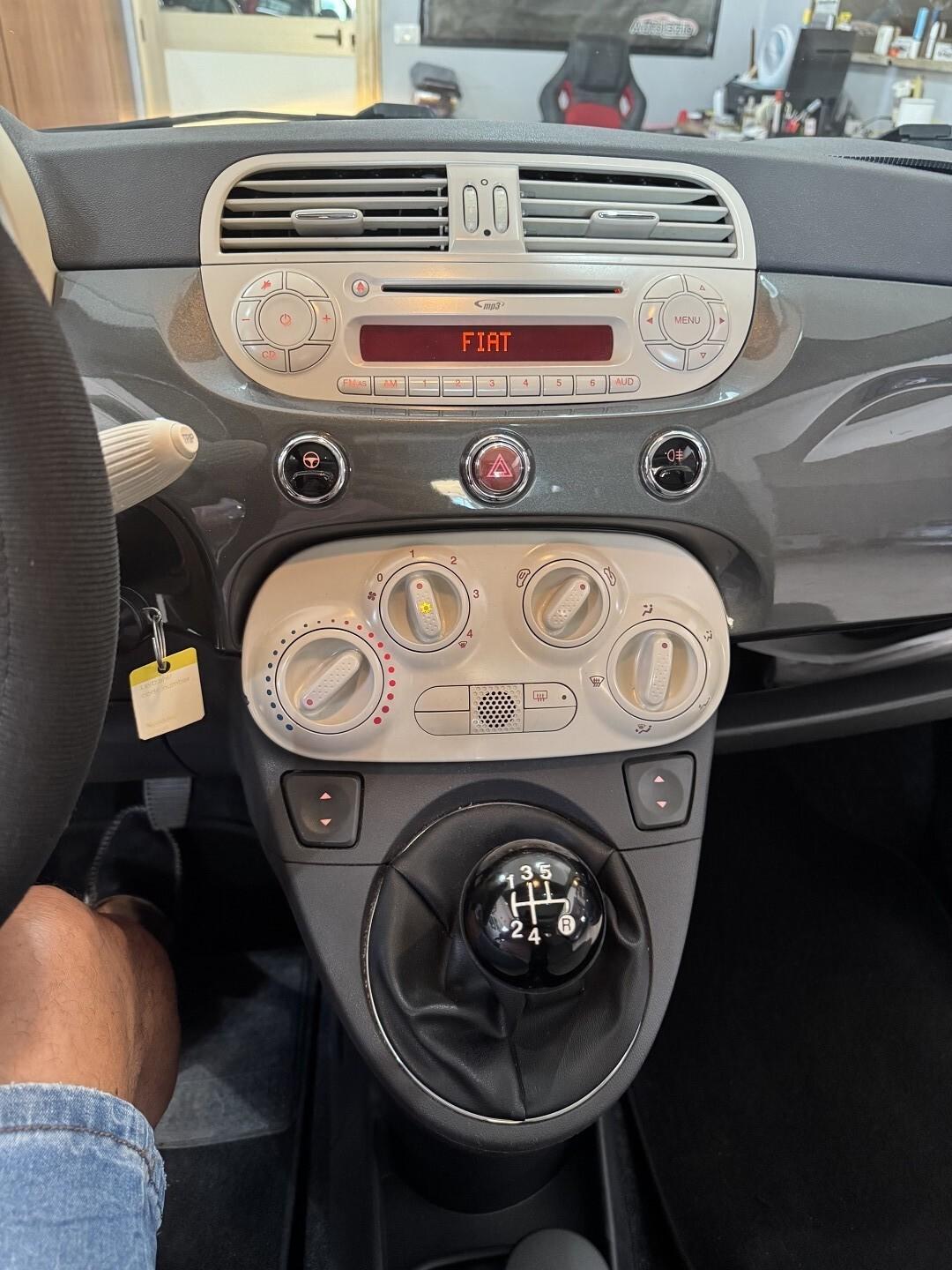 FIAT 500 Lounge 1.2 Benzima