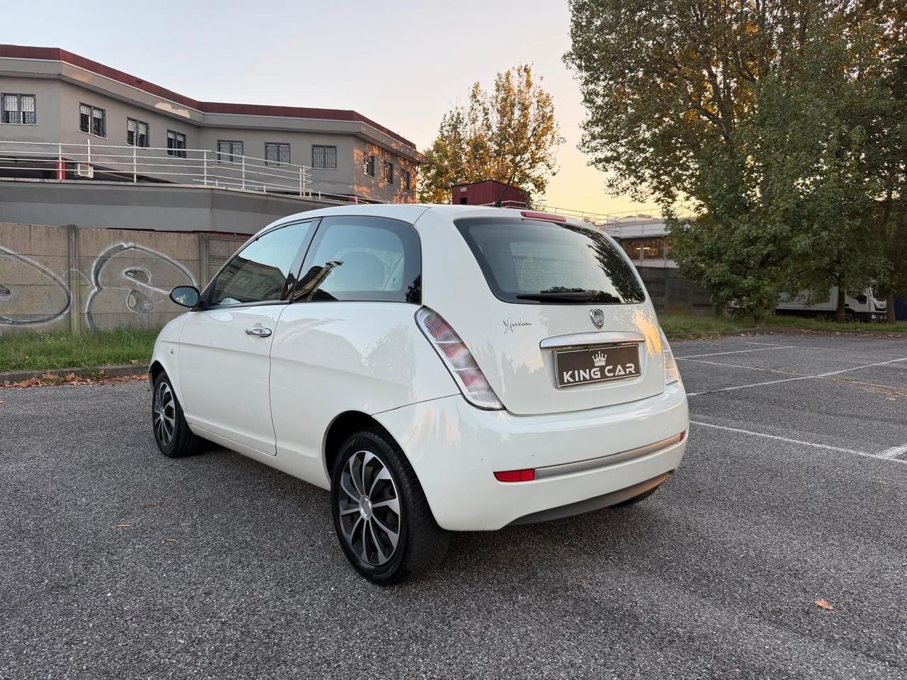 Lancia Ypsilon 1.2 Versus