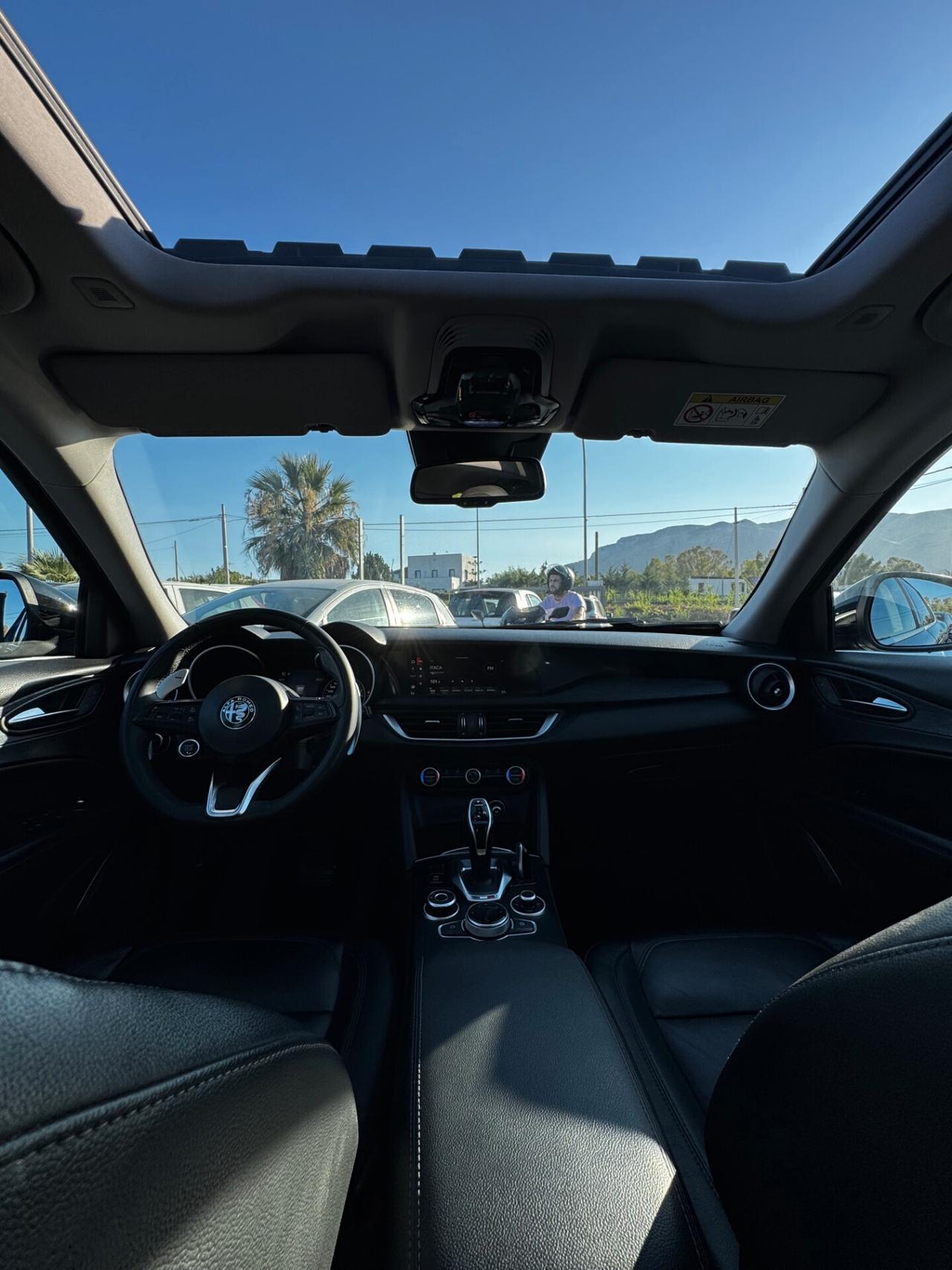 Alfa Romeo Stelvio 2.2 Turbodiesel 160 CV AT8 RWD Super N1
