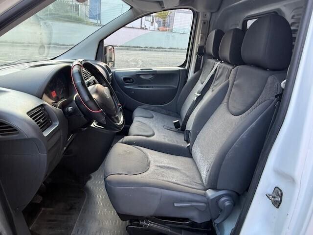 Peugeot Expert 2.0 HDi 130cv.