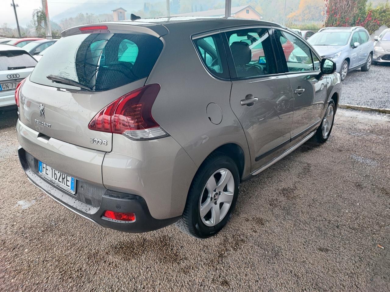 Peugeot 3008 BlueHDi 120 EAT6 S&S Allure