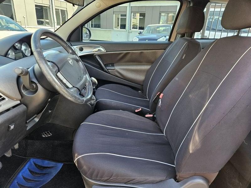 Lancia Ypsilon Ypsilon 1.4 8v Argento ecochic Gpl