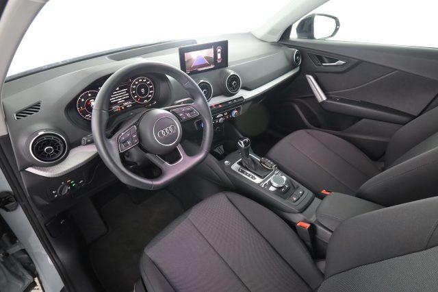 AUDI Q2 Q2 35 TDI S tronic Identity Black