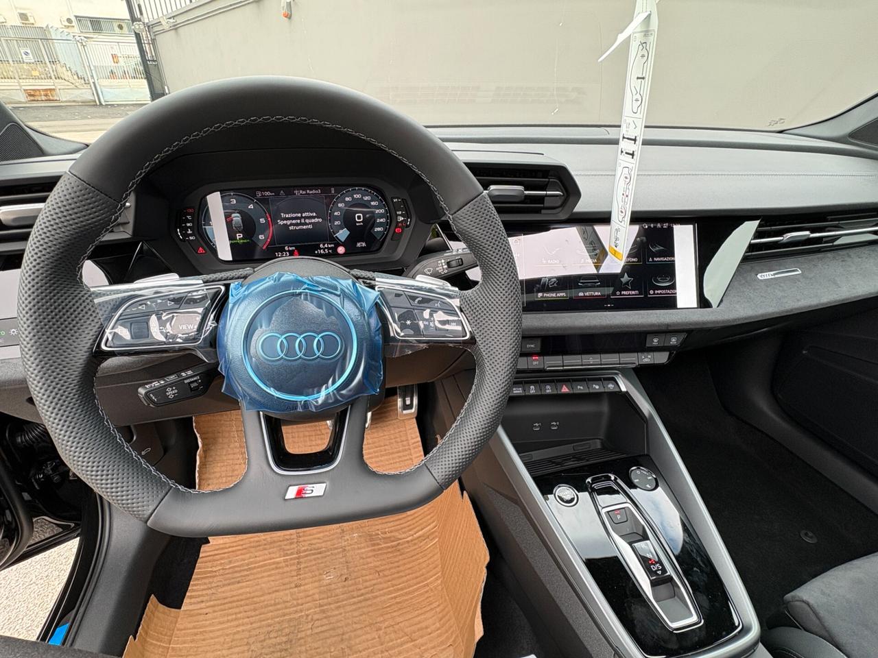 NEW Audi A3 SPORTBACK IDENTITY BLACK TDI 110 kW S tronic line edition TETTO APRIBILE