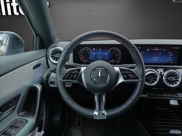 MERCEDES-BENZ A 250 e hybrid EQ progressive line advanced plus