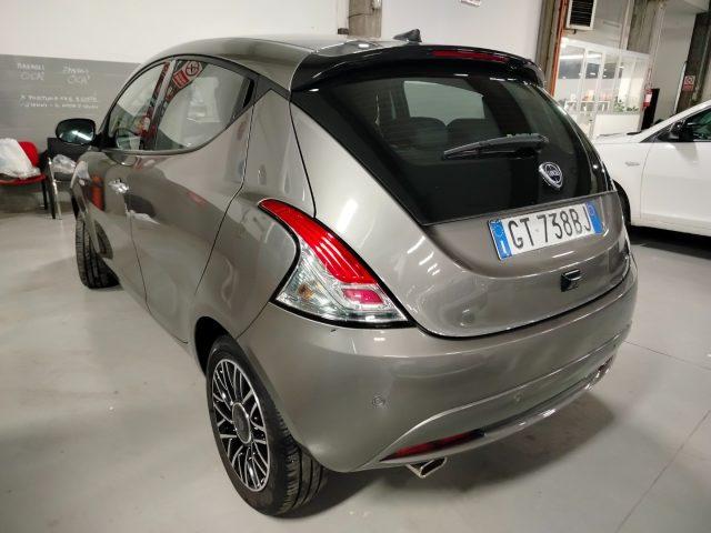 LANCIA Ypsilon 1.0 70cv Hybrid Platino PROMO