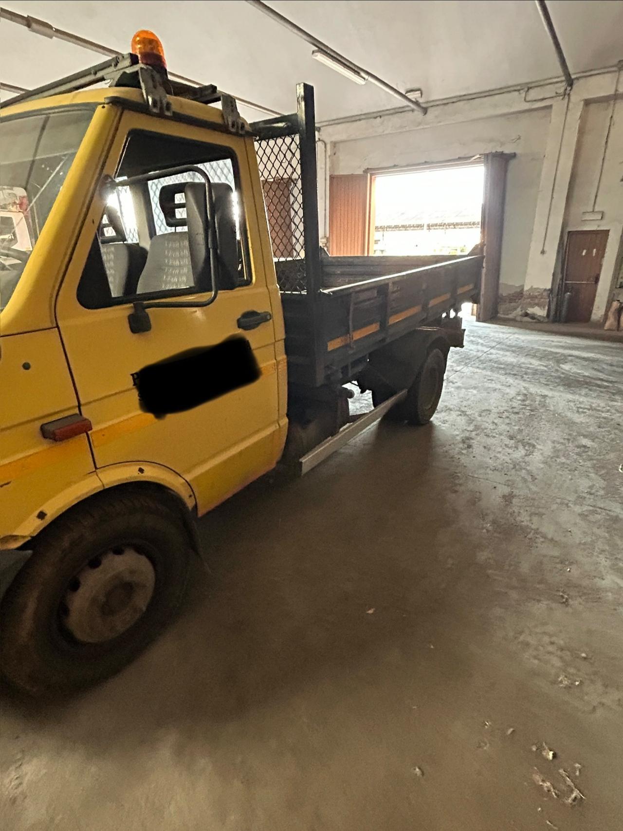 Iveco Daily 59/12 patente C 60 q